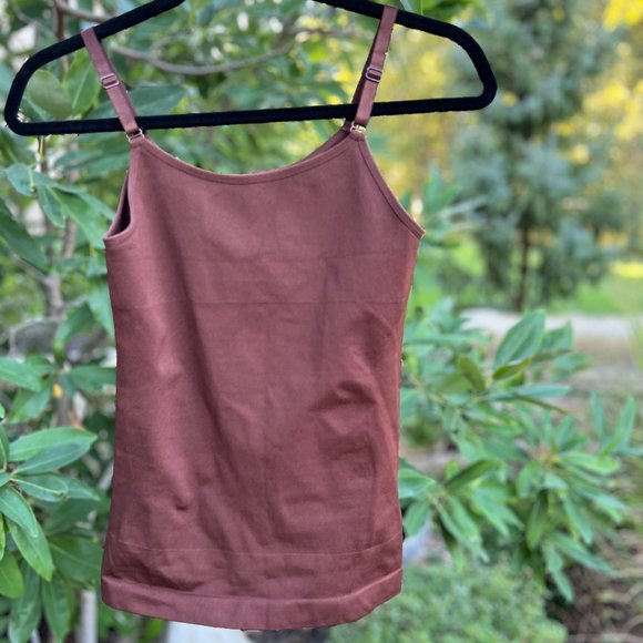 Shapewear tank - Picture 1 of 3